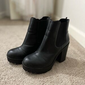 H&M black boots
